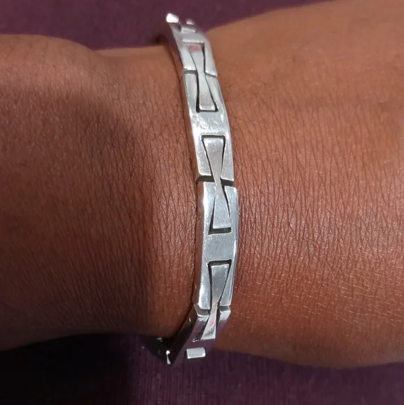 Sterling Silver Bracelet - Picture 4 of 9